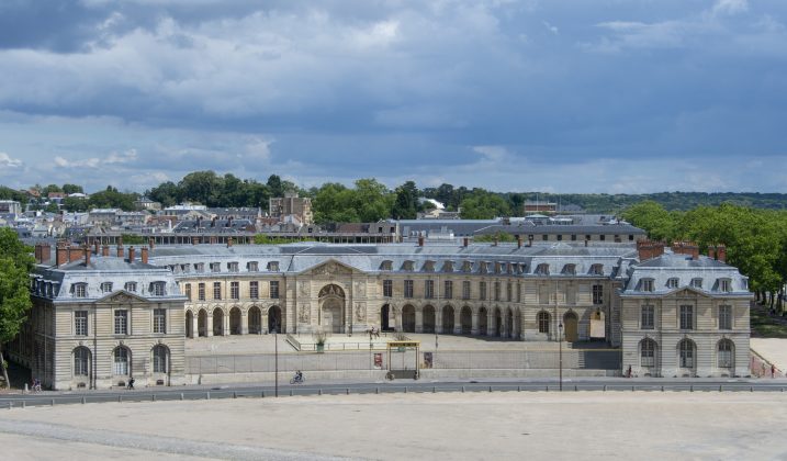 Le Campus Versailles recrute